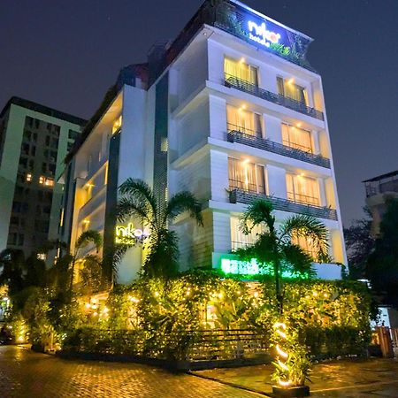 Niko Hotels Kochi Esterno foto