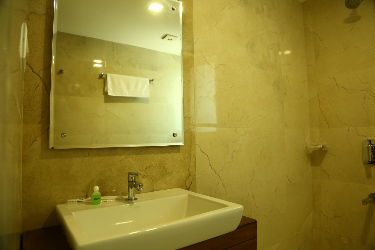 Niko Hotels Kochi Esterno foto