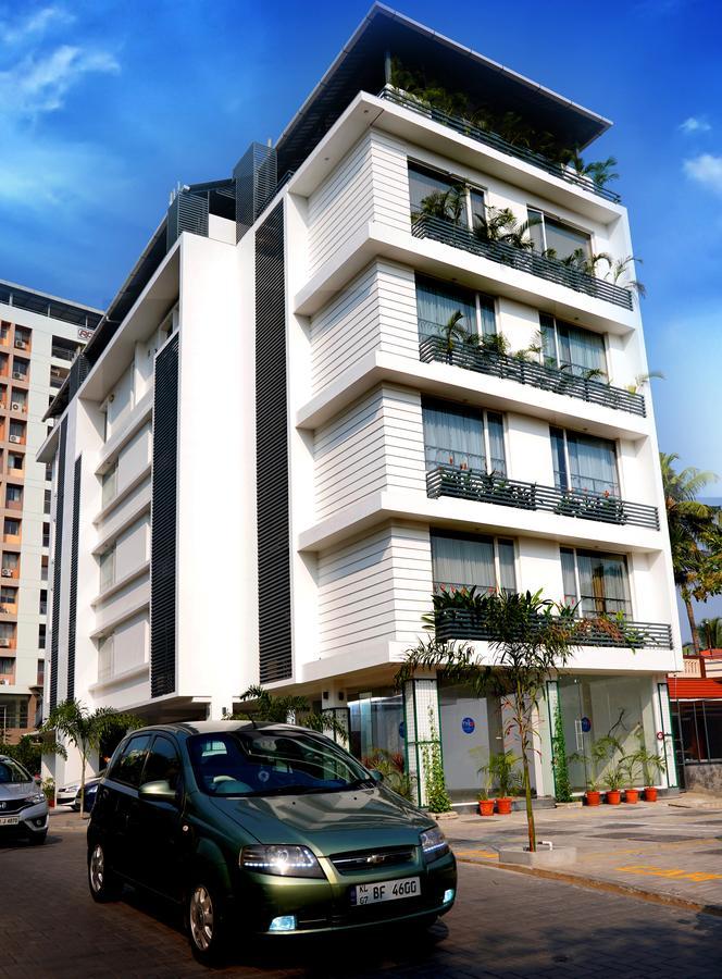 Niko Hotels Kochi Esterno foto